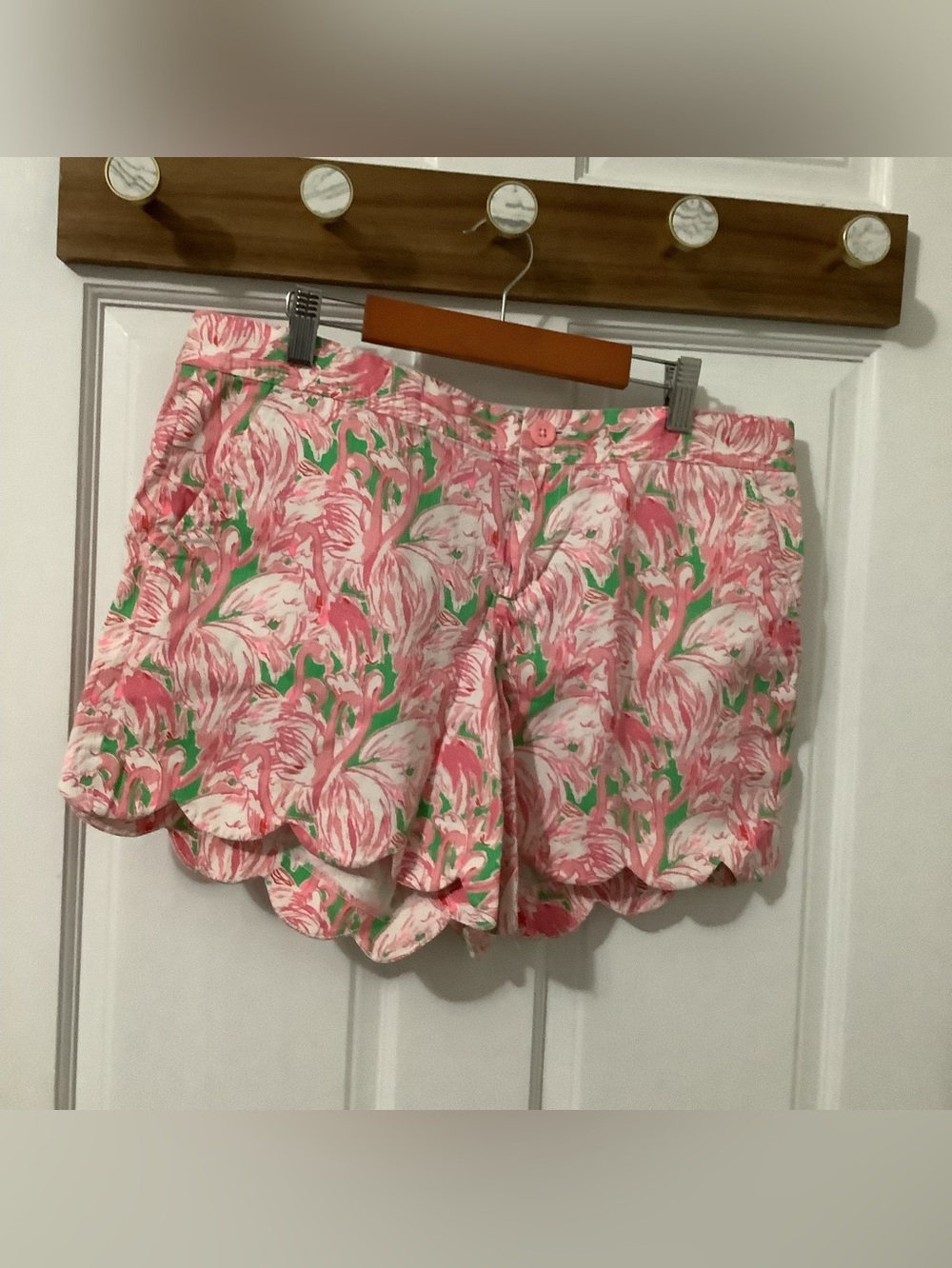Lilly Pulitzer Pink & Green Floral Scallop Hem Shorts